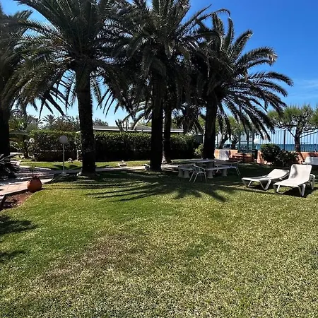 Maytechu Mia Primera Linea De Playa Appartement *